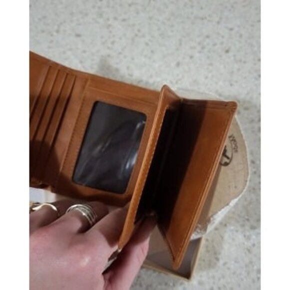 New Leather Trifold RFID Wallet For Men With Flip Out ID Holder
